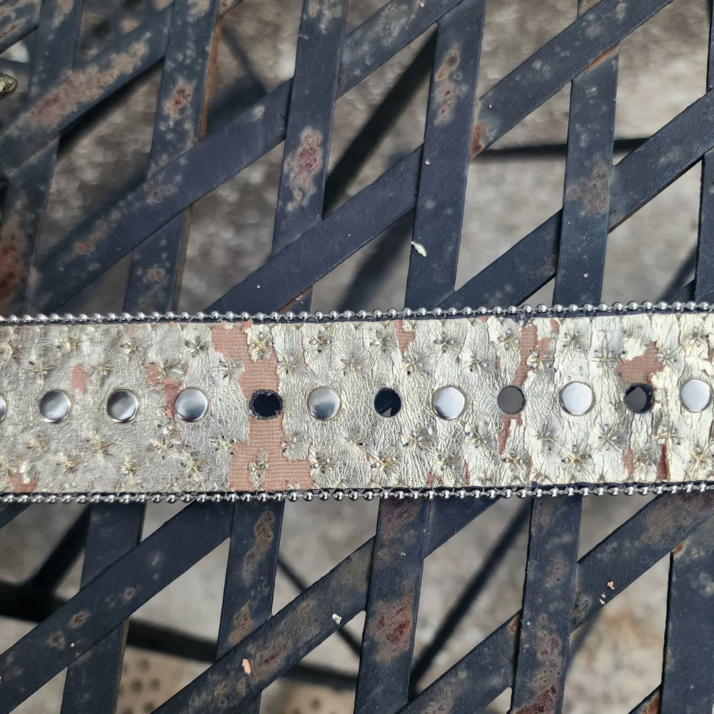 Vtg Y2K Guess Brown Snake Embossed Rhinestone Studded Western Belt Size XL 93804 - Picture 11 of 12